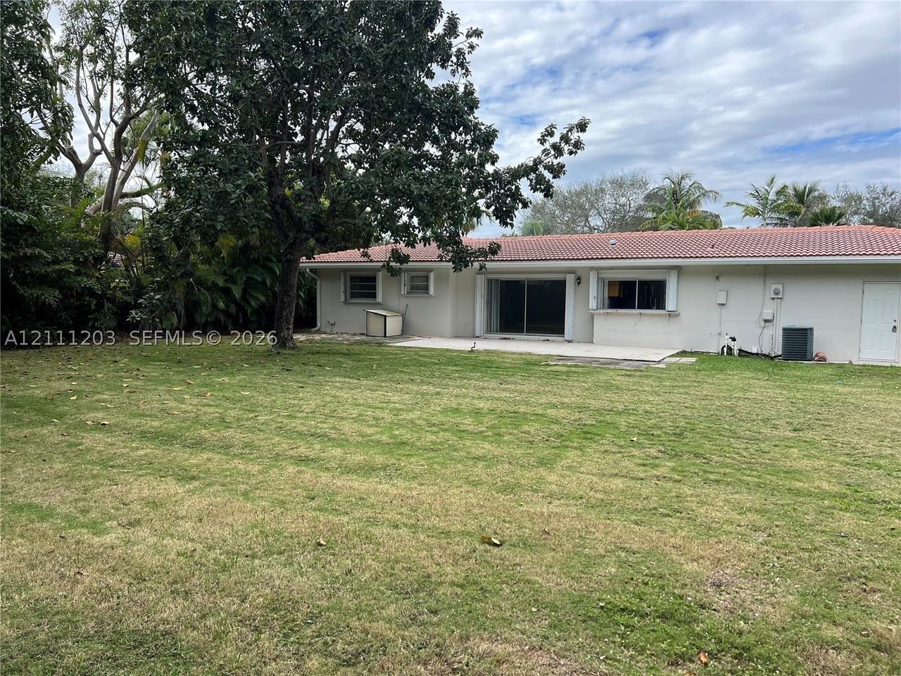 16425 Sw 75th Ave - Photo 7 of 10