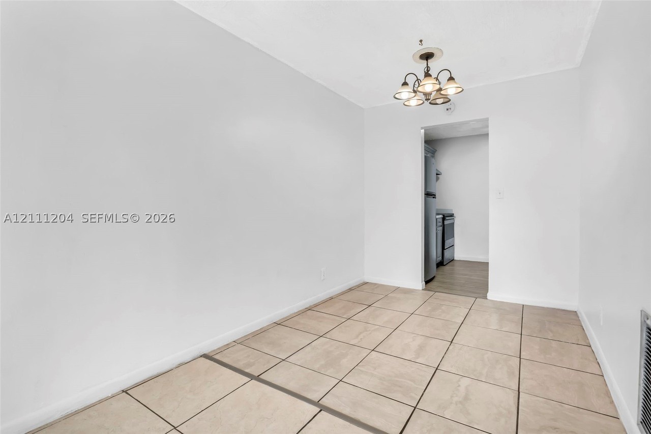 2440 Nw 39th Way #202 - Photo 3 of 43