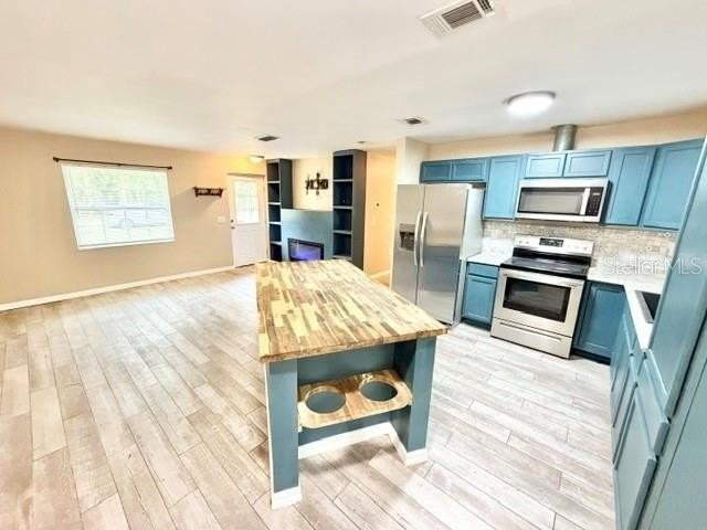 2841 Belinda Dr - Photo 3 of 20