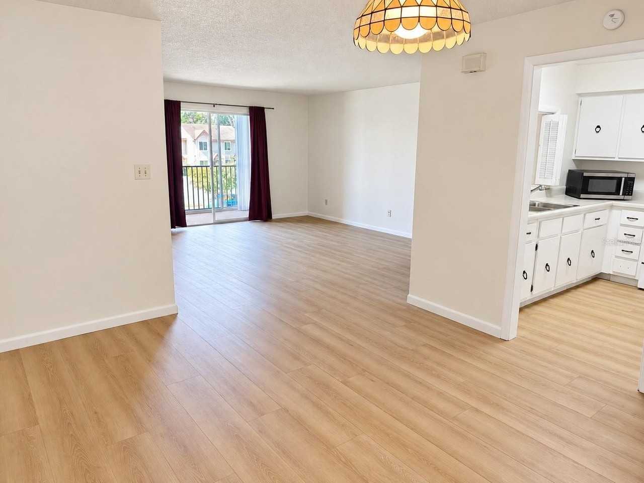 2839 Ne 3rd St #208 - Photo 4 of 23