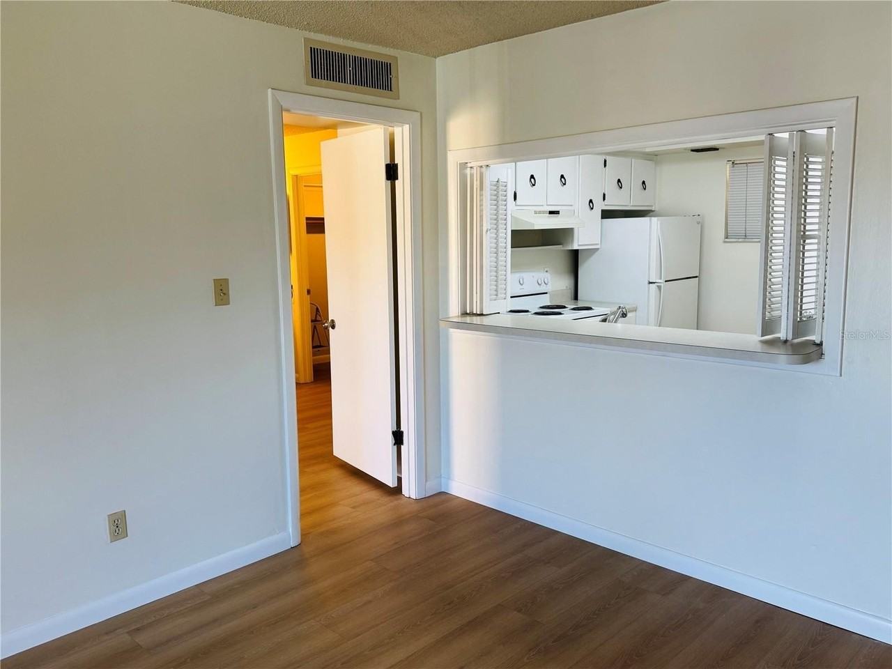 2839 Ne 3rd St #208 - Photo 7 of 23