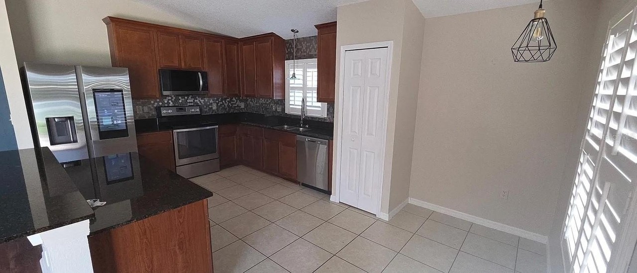 3926 Constantine Loop - Photo 5 of 42