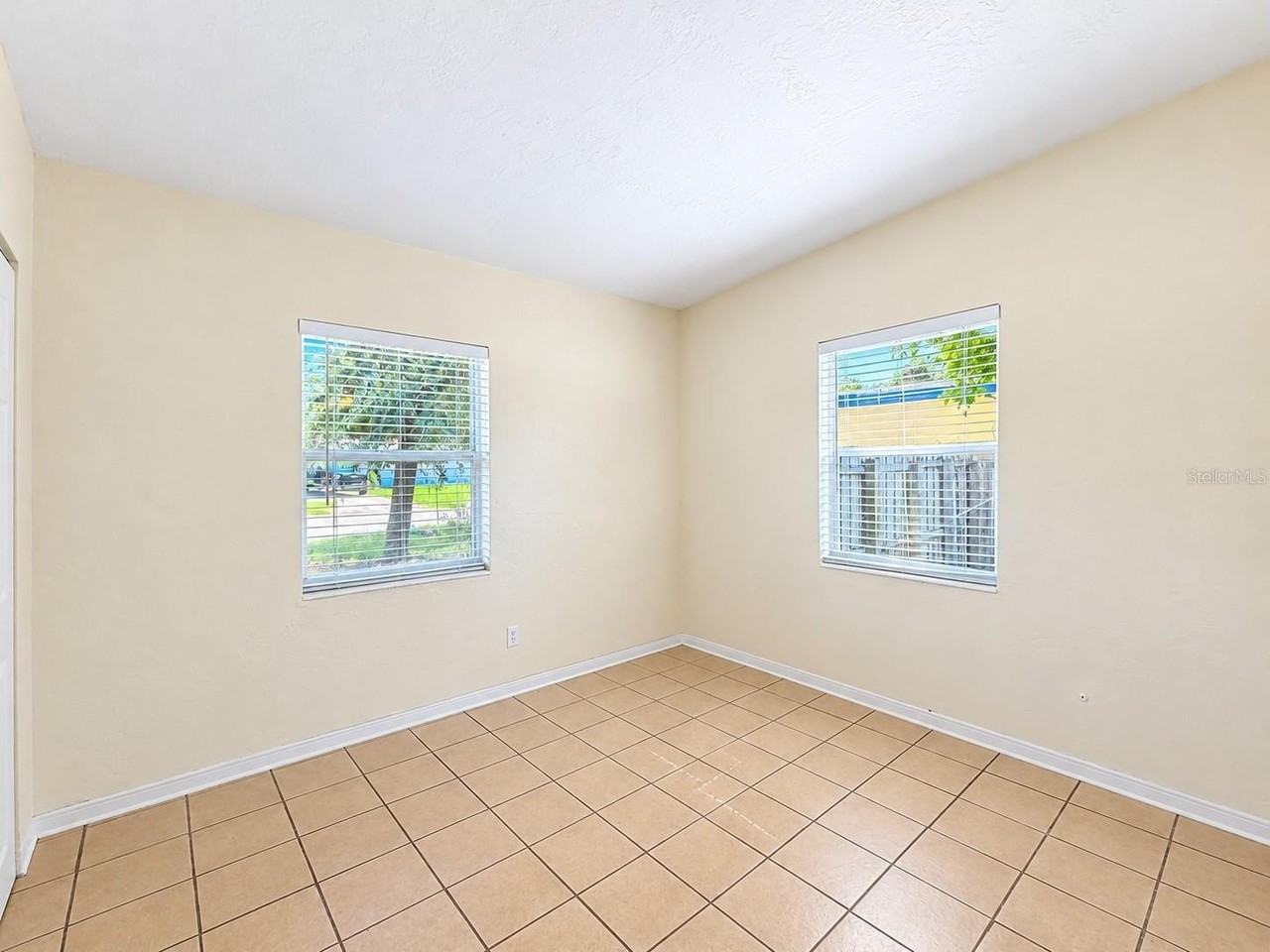 4151 Neptune Dr Se - Photo 7 of 19
