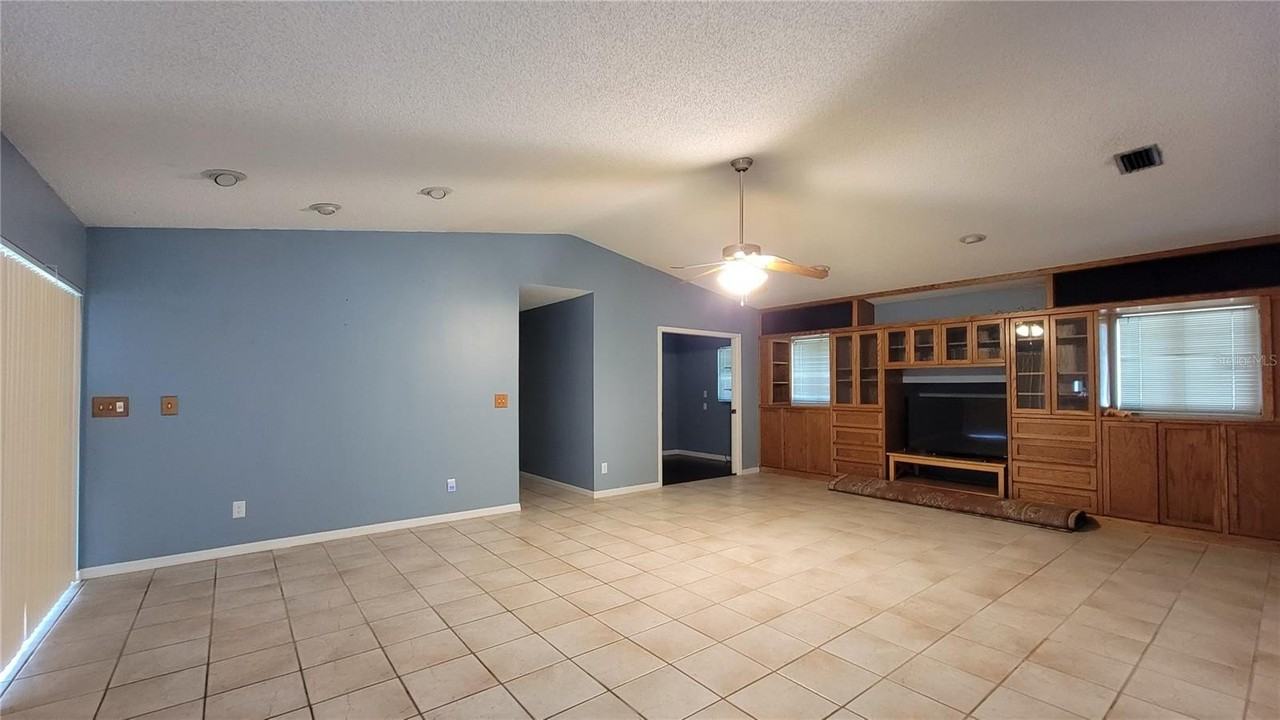 3024 Sandpiper Pl - Photo 6 of 46