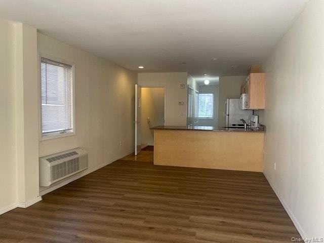 19 Kentucky St #203 - Photo 4 of 9