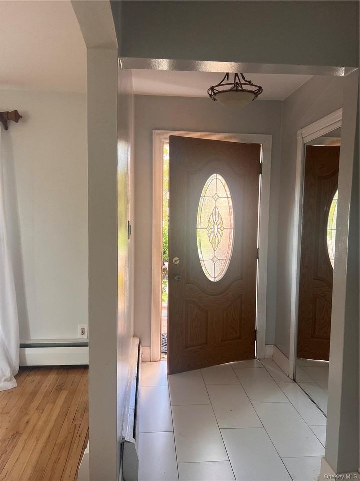 3 Tudor Rd - Photo 4 of 20