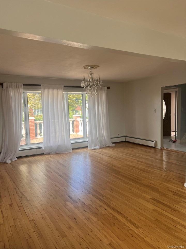 3 Tudor Rd - Photo 5 of 20