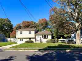featured image of 1125 Interlaken Ave