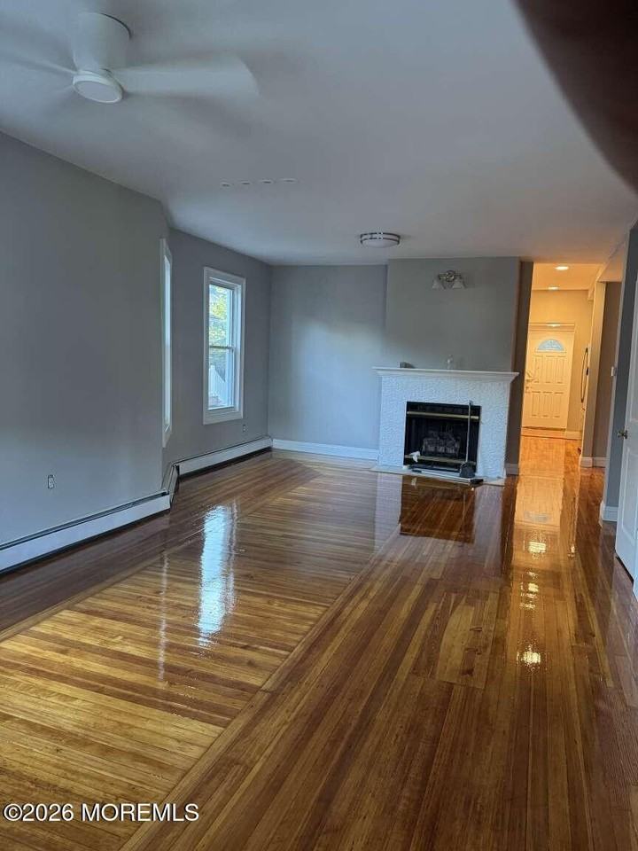45 Peters Pl - Photo 2 of 6