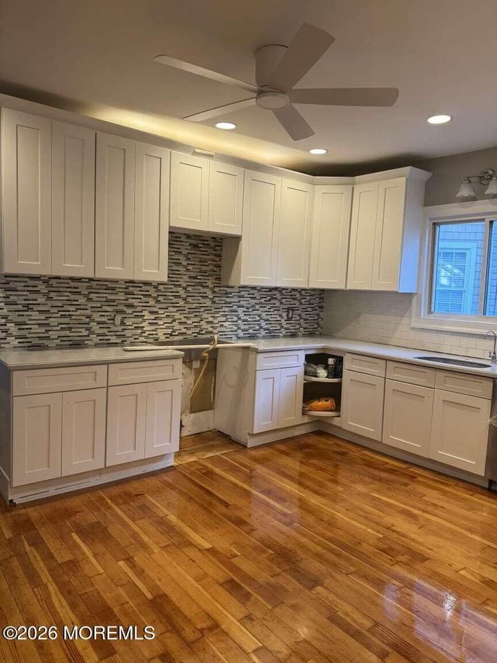 45 Peters Pl - Photo 3 of 6
