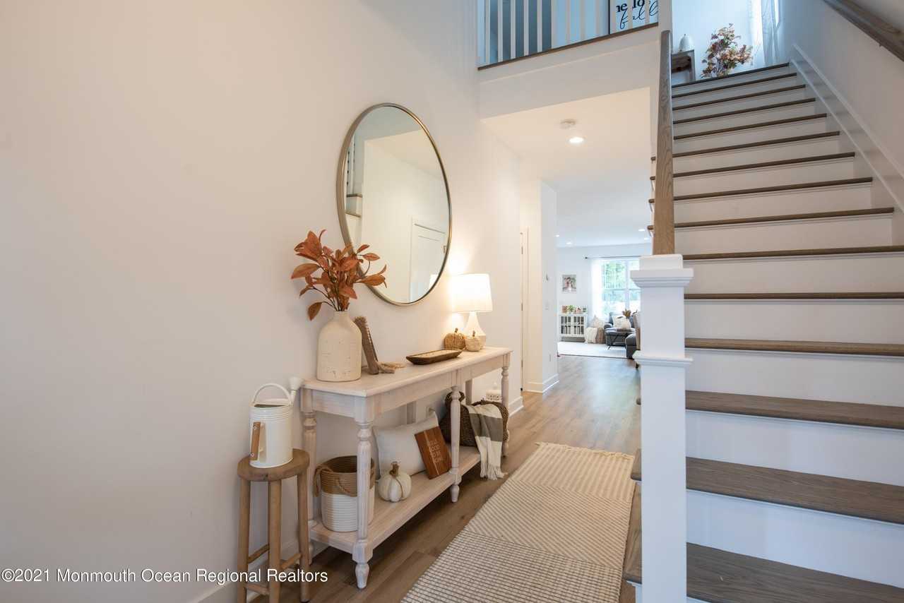 90 River St - Photo 5 of 22