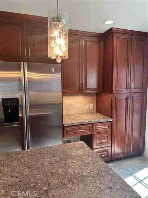 3252 Orangewood Ave - Photo 6 of 7