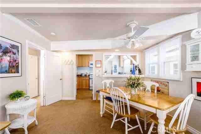 2025 Miramar Dr - Photo 4 of 8