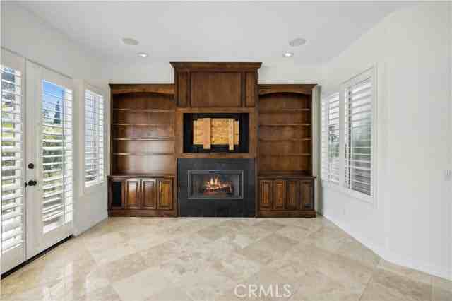 509 Orchid Ave - Photo 4 of 8