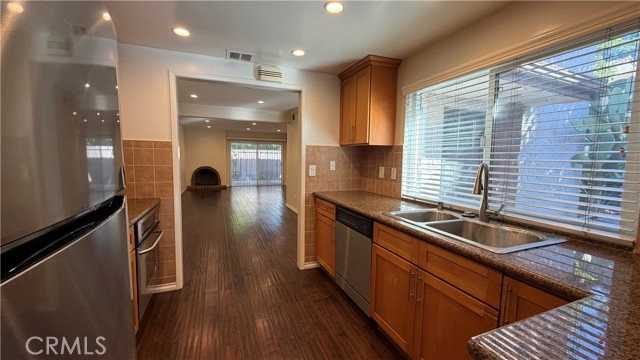 926 Plaza Escondido - Photo 3 of 8
