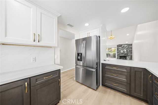 17284 Citron - Photo 3 of 8
