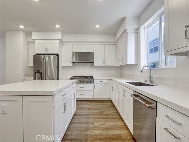 1764 Lychee St - Photo 4 of 8
