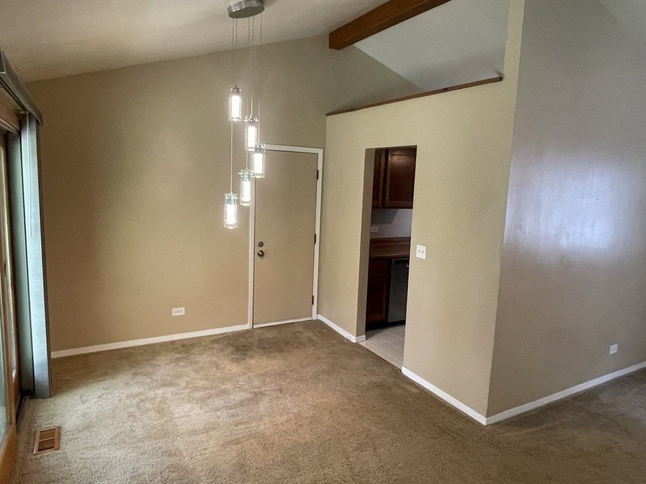 1712 Rutgers Ct - Photo 4 of 16