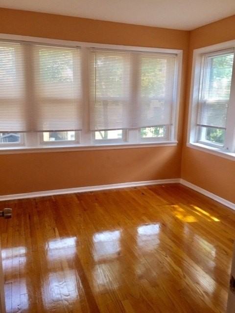6240 N Francisco Ave #2 - Photo 3 of 4