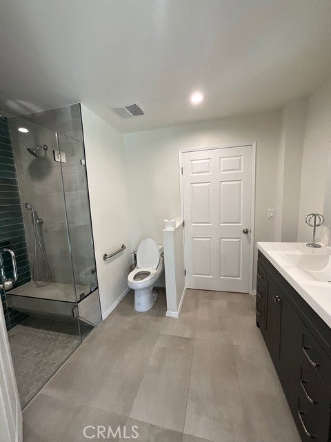302 Pamela Rd - Photo 4 of 8