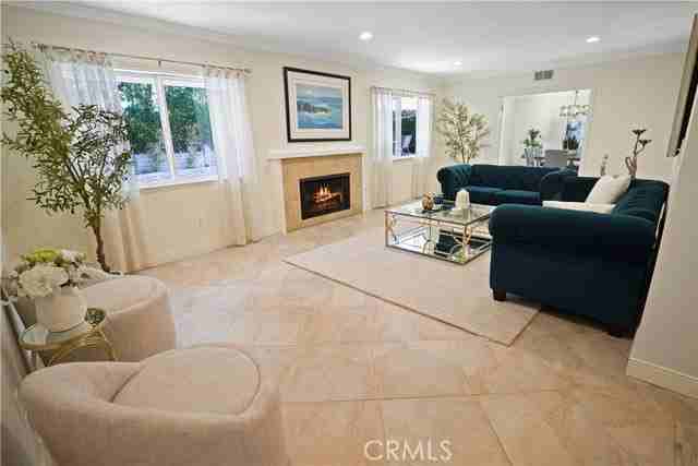 22615 Dardenne St - Photo 3 of 8