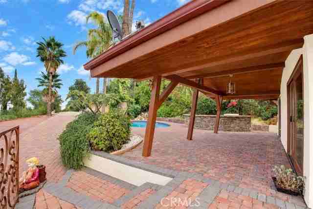 4520 Gable Dr - Photo 4 of 5
