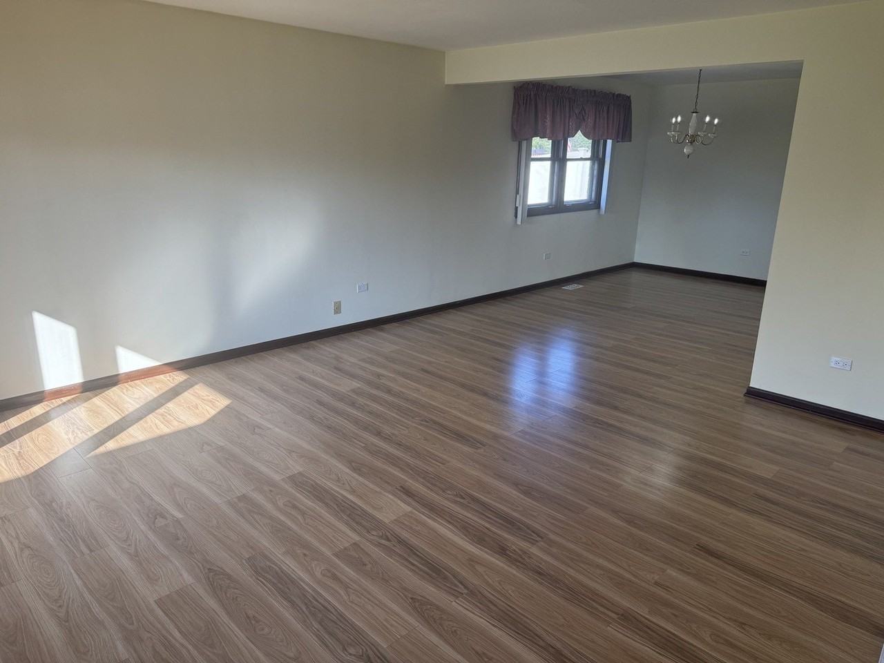 8124 167th Pl - Photo 4 of 17