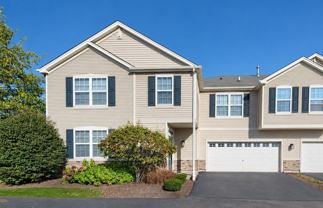674 Arbor Cir - Photo 1 of 1