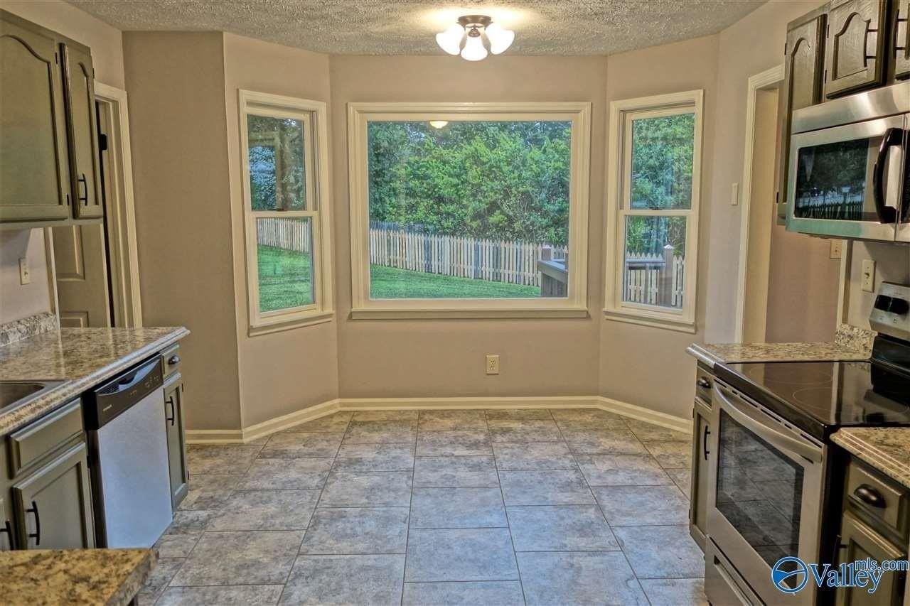 109 Reagan Ln - Photo 5 of 19