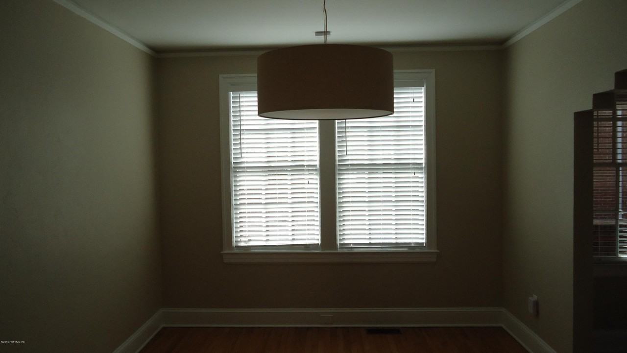 2824 Herschel St - Photo 7 of 17
