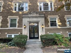 49 Park Ave #23 - Photo 1 of 1