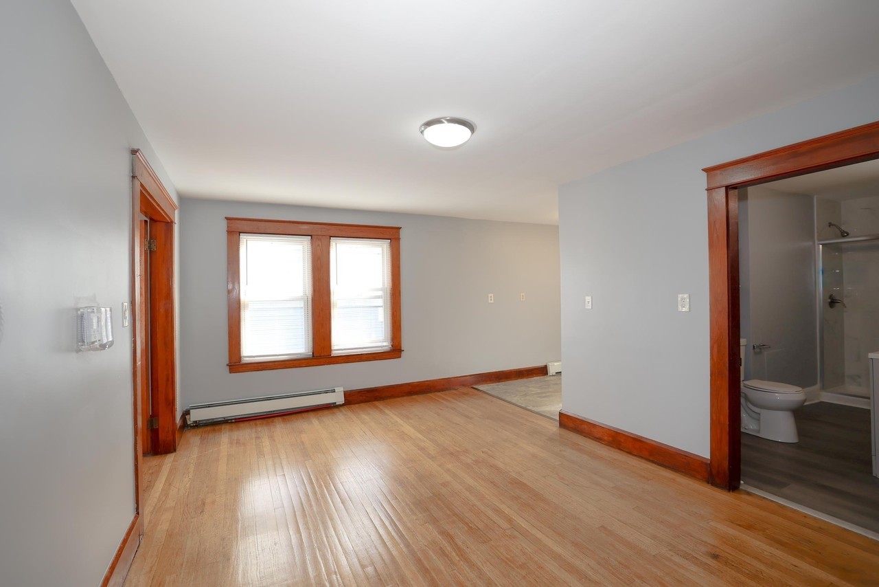 103 Walnut St #2 - Photo 4 of 18