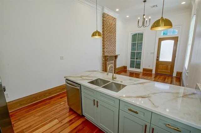 1935 4th St - Photo 7 of 19