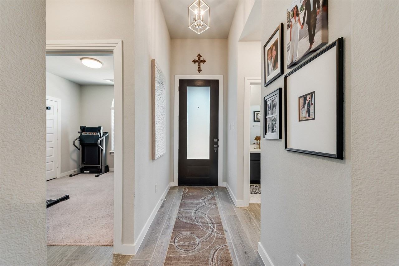 12316 Hulson Trl - Photo 7 of 33