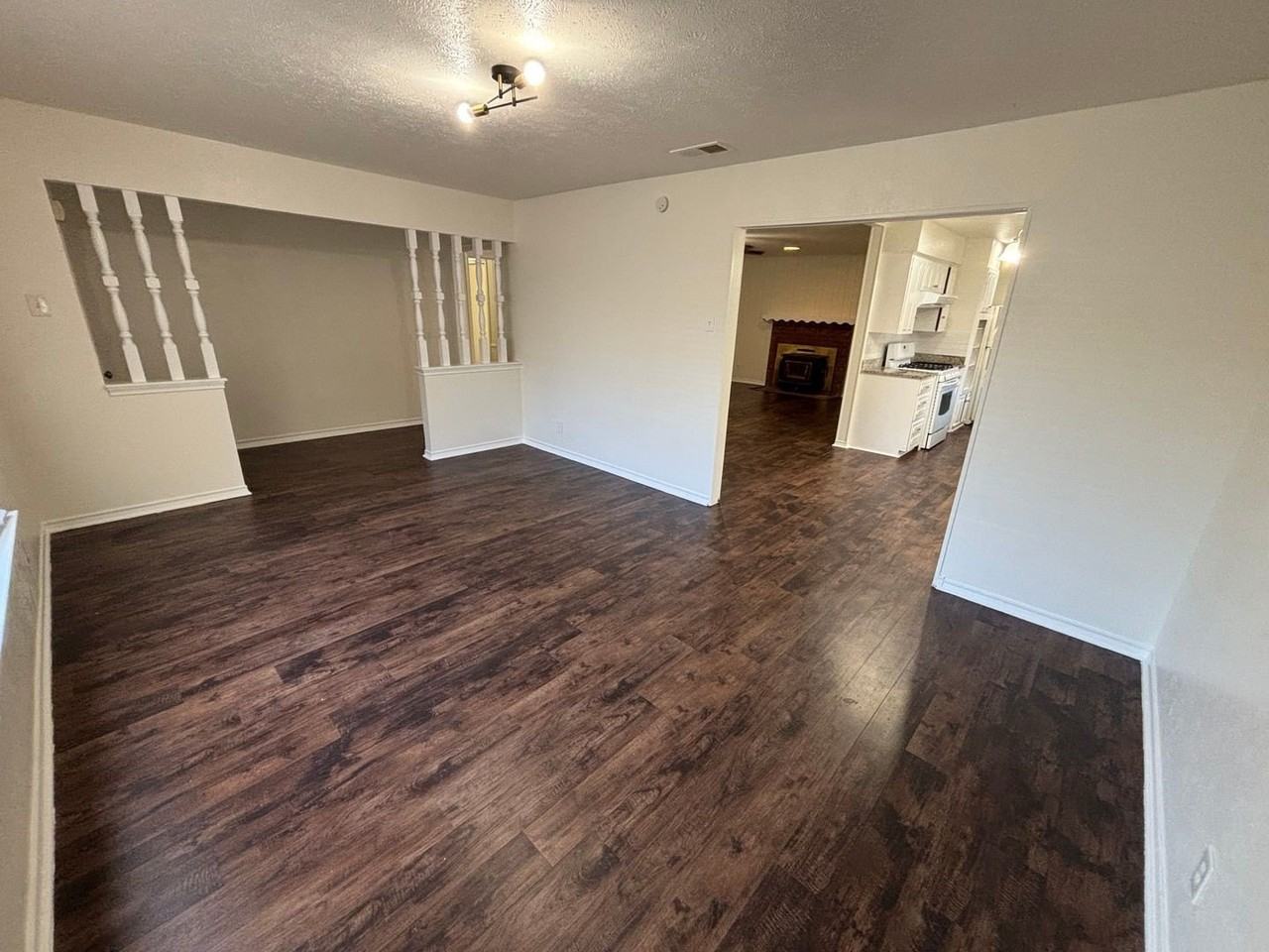 1814 Bardfield Ave - Photo 7 of 26