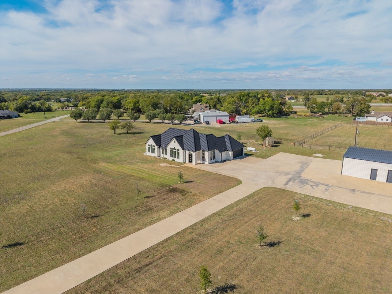 157 Country Place Ln - Photo 5 of 37