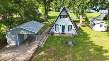 featured image of 467 Old Mill Ln