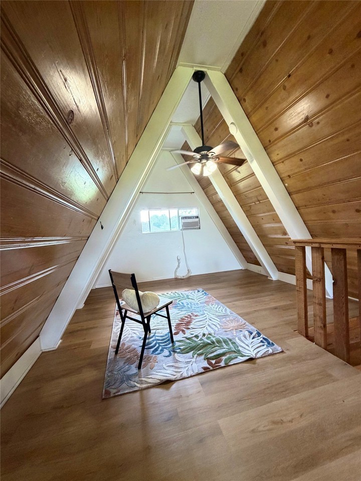 467 Old Mill Ln - Photo 7 of 24