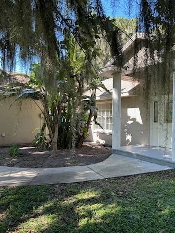 5617 County Road 621 - Photo 2 of 26