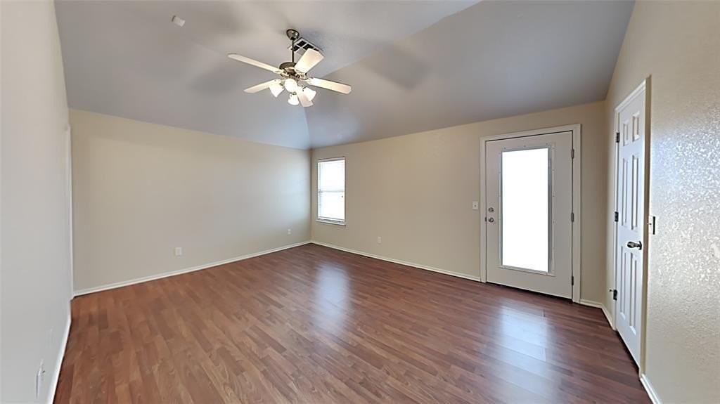 3609 Liberty Dr - Photo 6 of 13