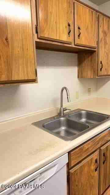 2951 N Superstition Ln #A - Photo 5 of 9