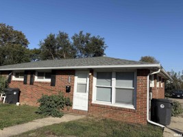 featured image of 301 Amanda St #B
