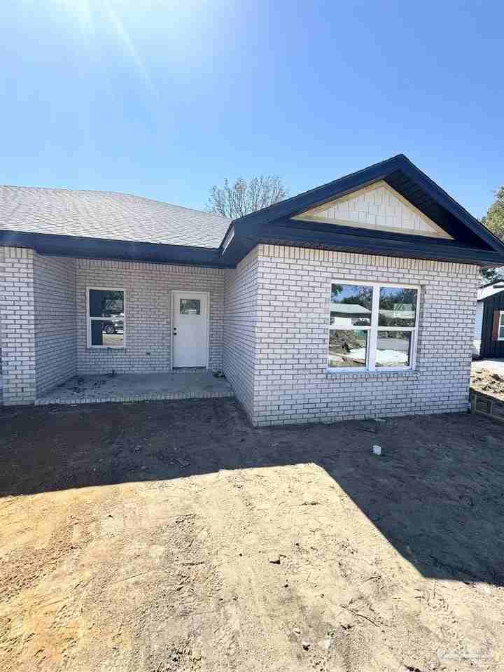 203 Ruberia Ave #B - Photo 2 of 20