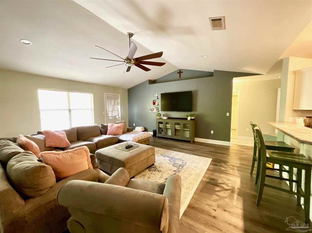 2784 Shoni Dr - Photo 3 of 23