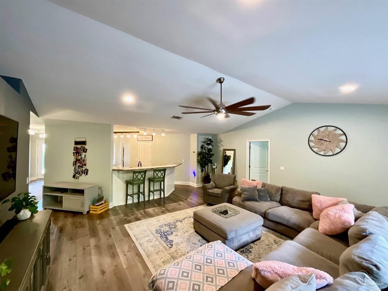2784 Shoni Dr - Photo 6 of 23