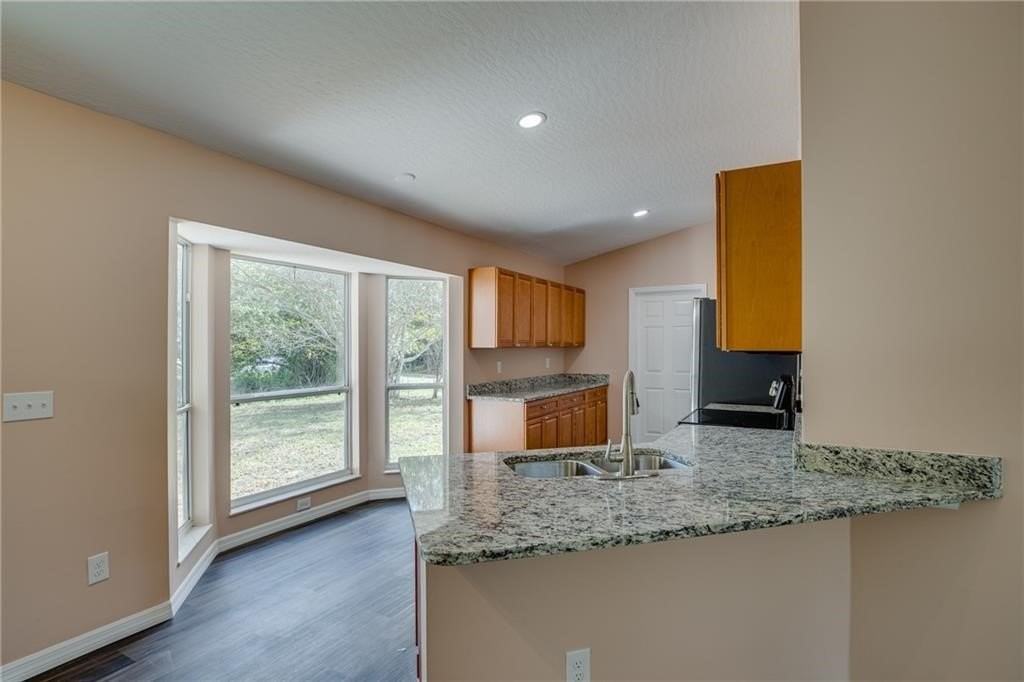 8416 95th Ct - Photo 2 of 24