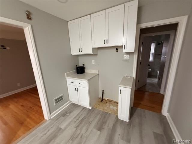6532 Jonathon St - Photo 4 of 24