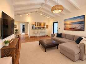 222 Se 16th Ave - Photo 1 of 1