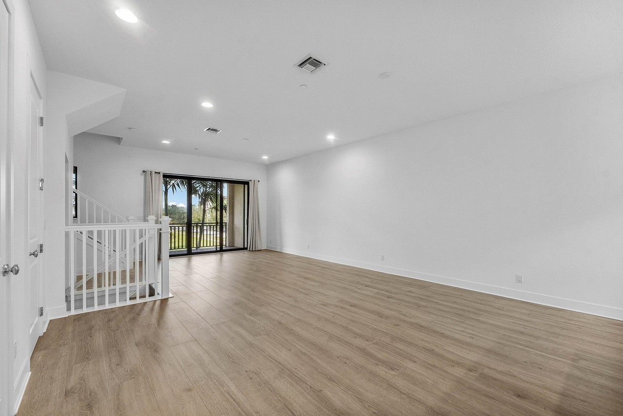 12639 Machiavelli Way - Photo 7 of 49