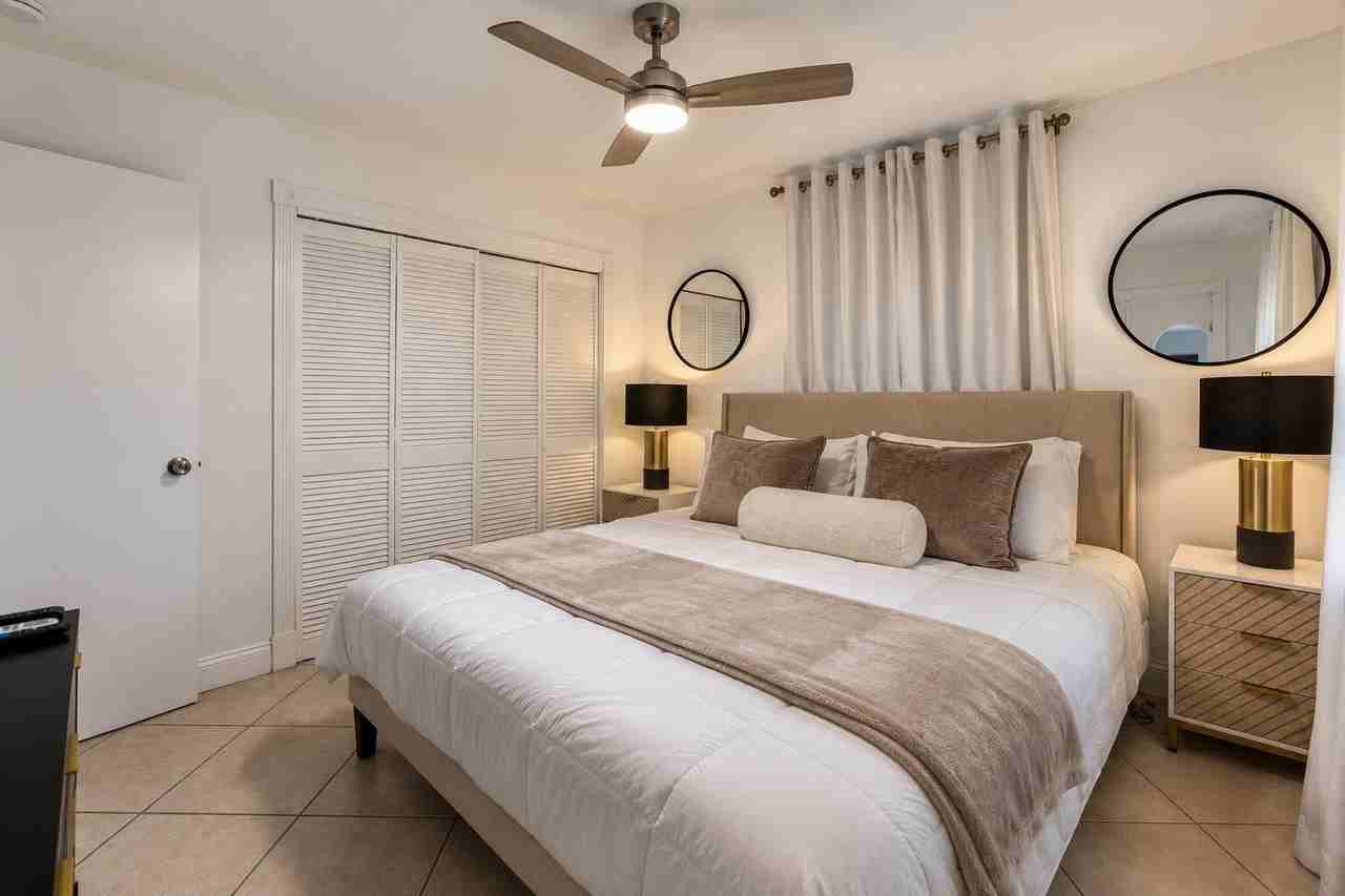 612 Ne 11th Ave #1 - Photo 7 of 12